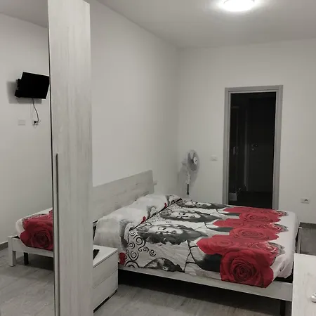 別荘 Casa Fabrizio San Teodoro